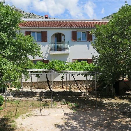 Lumbrela Apartments Starigrad Paklenica Esterno foto
