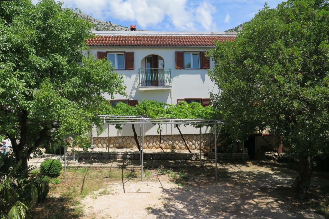 Lumbrela Apartments Starigrad Paklenica Esterno foto